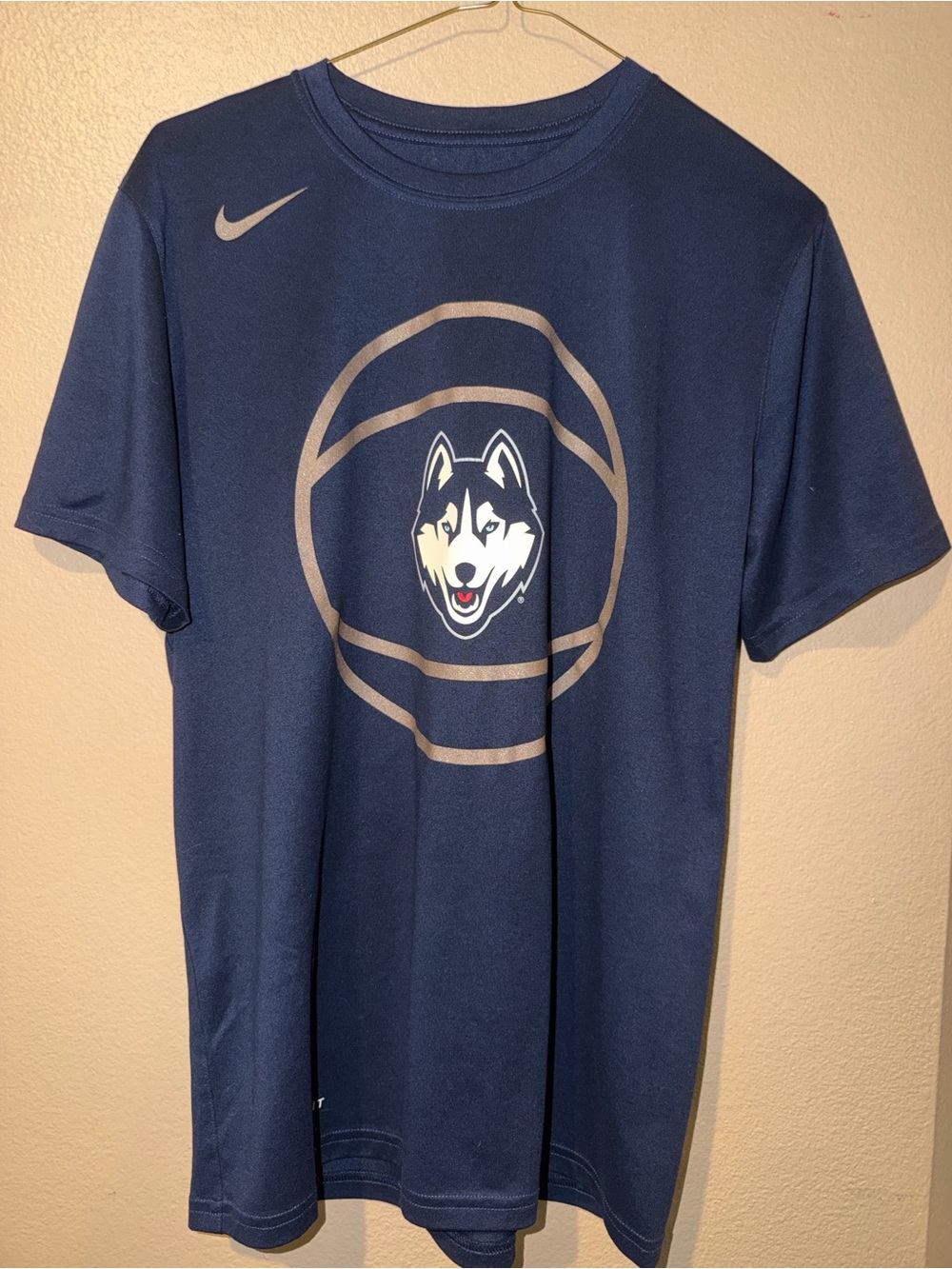 Nike Dri-Fit UConn Huskies Basketball Shirt